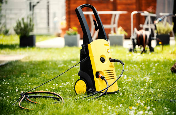 Best Factory Floor Cleaning  in Loughman, FL